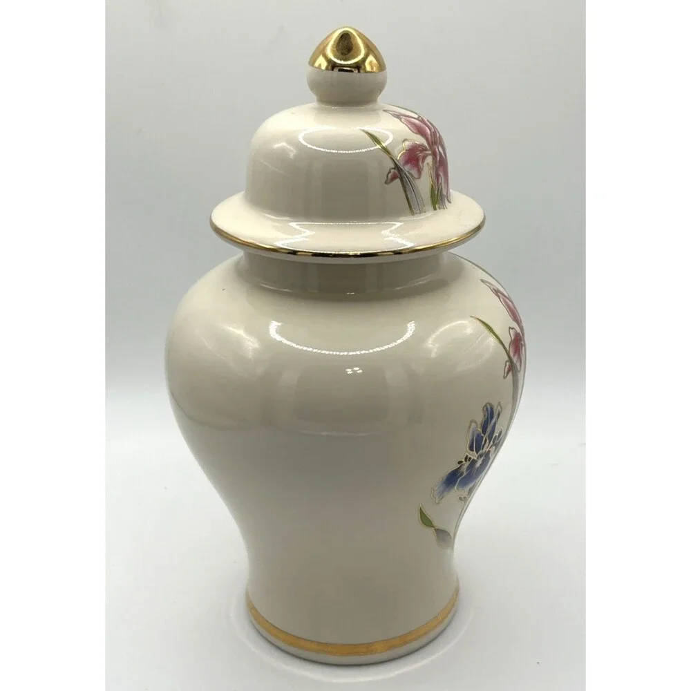 Vtg Chinoiserie Fine China Made in Japan Pink Blue Floral Iris Lidded Ginger Jar